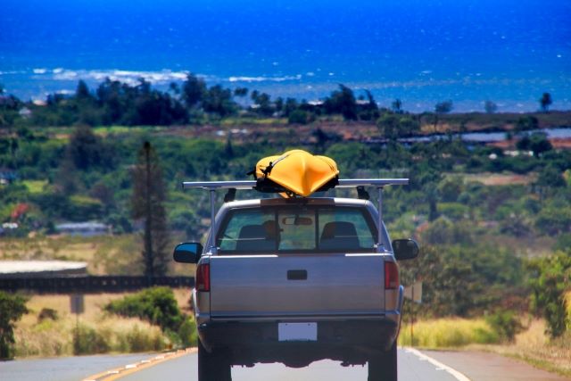 ハワイの道路と車