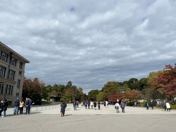 皇居乾門通り抜け