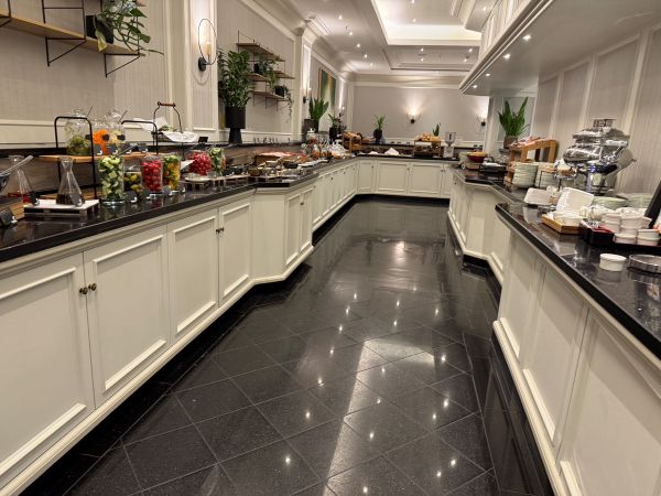 JWマリオットホテルの朝食ビュッフェ